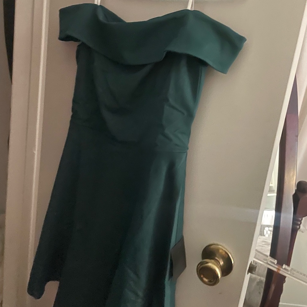 NWT Small Off-the-Shoulder Green Dress